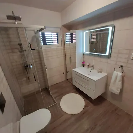 App Just4you Apartment *